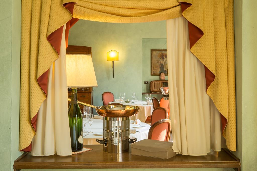 Romantic Hotel Furno Сан-Франческо-аль-Кампо Екстер'єр фото